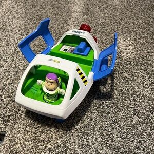 Buzz Lighyear Spaceship Little People